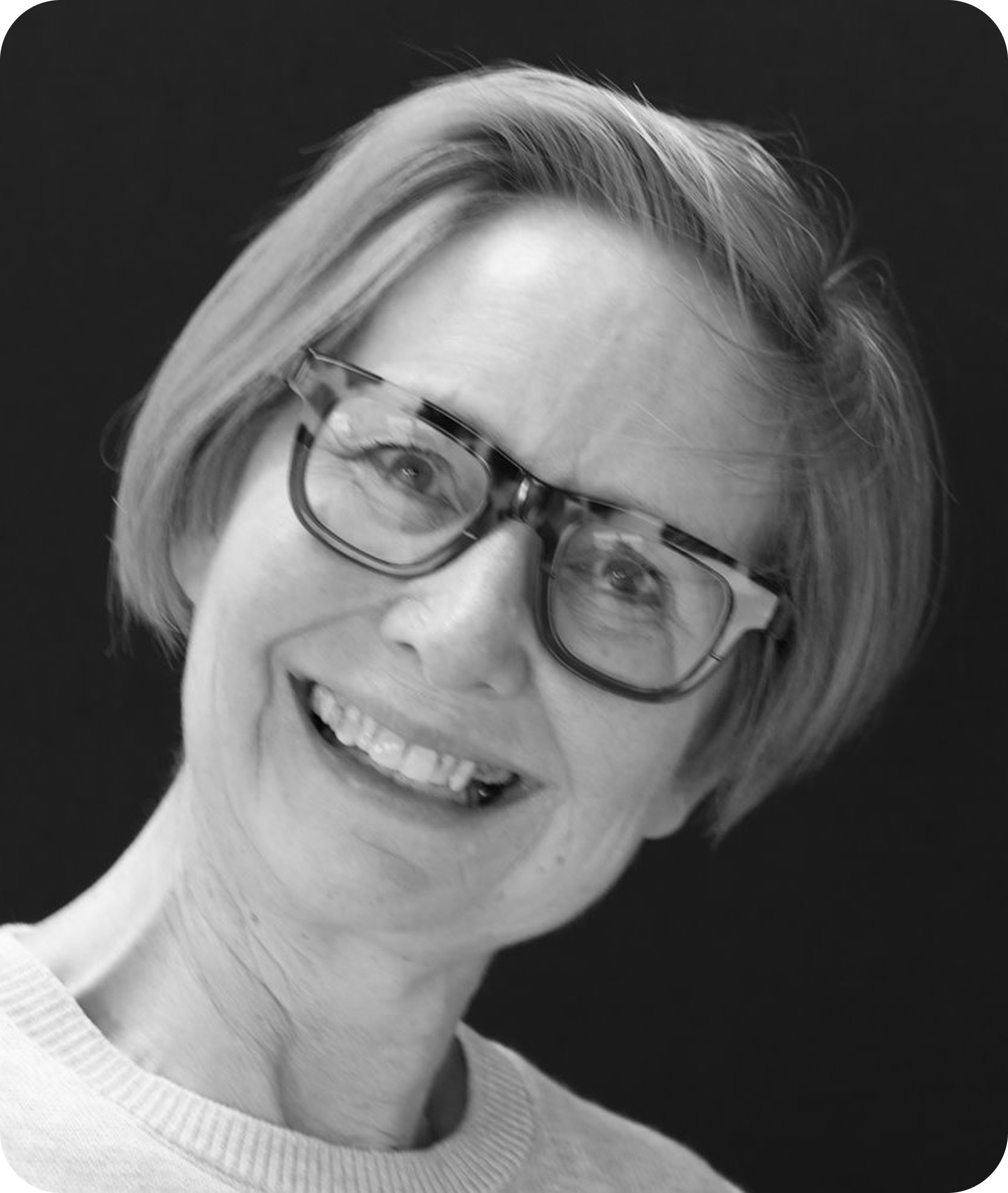 Susi Hancock in Black and white